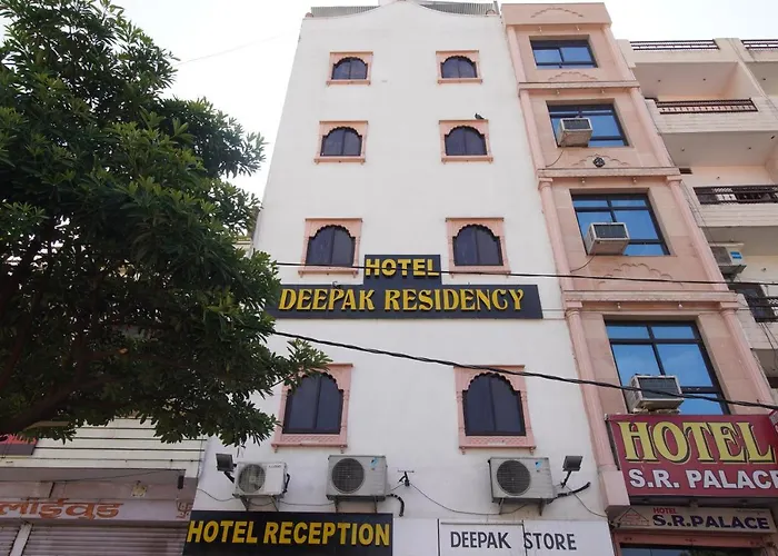 Hotel Deepak Residency